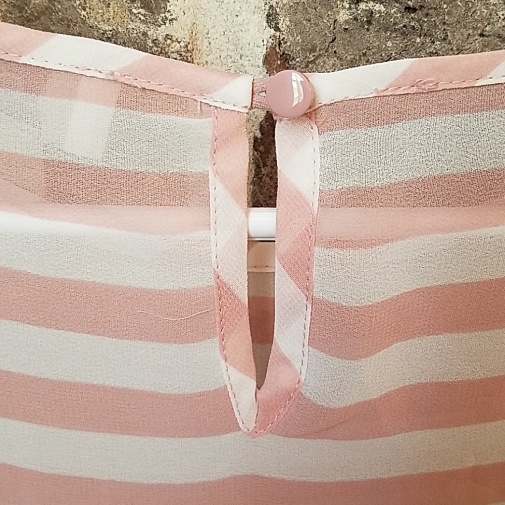 ❤Loft Petite XSP Sheer Pink and White Striped Top - Picture 3 of 6